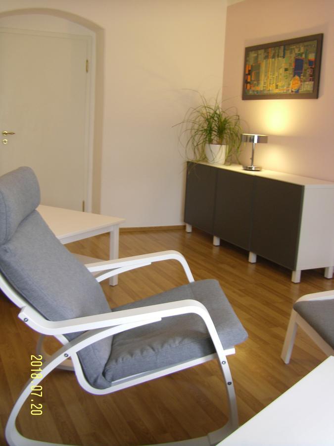 Gaestehaus Villa Rose Durrrohrsdorf Exteriör bild